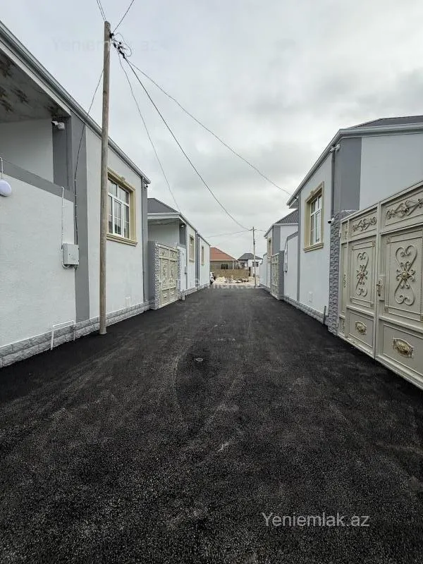 Satılır 2 otaqlı həyət evi 60 m²