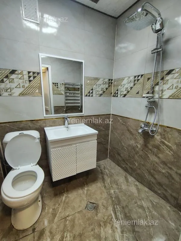 Satılır 3 otaqlı köhnə tikili 70 m²