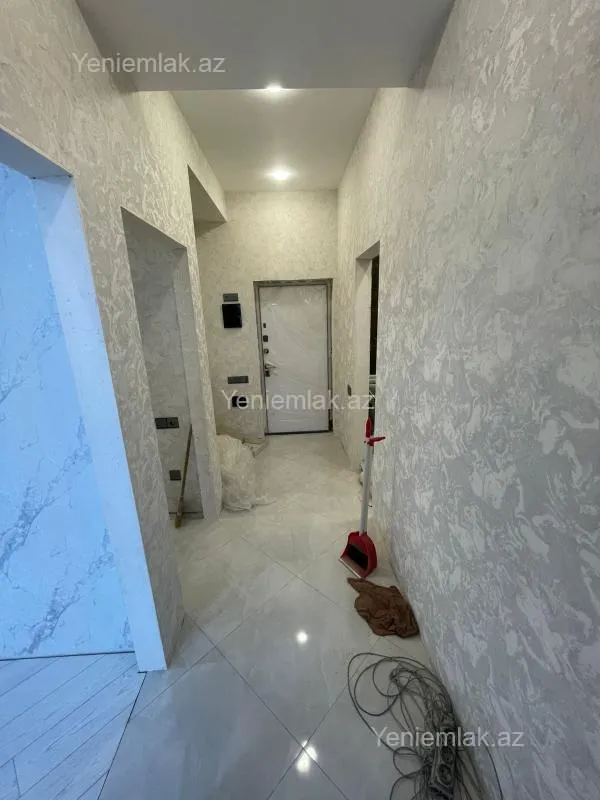 Satılır 2 otaqlı yeni tikili 57 m²