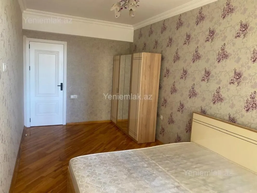 Satılır 2 otaqlı yeni tikili 101 m²