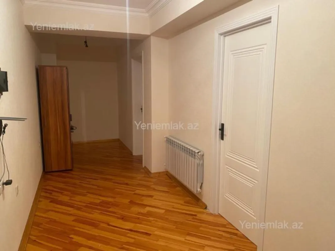 Satılır 2 otaqlı yeni tikili 101 m²