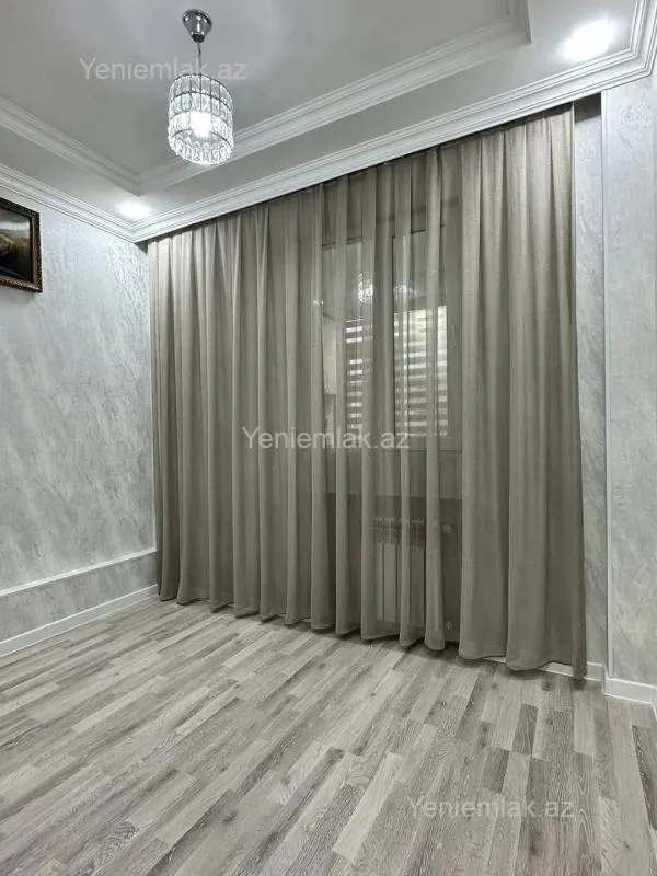 Satılır 3 otaqlı köhnə tikili 60 m²
