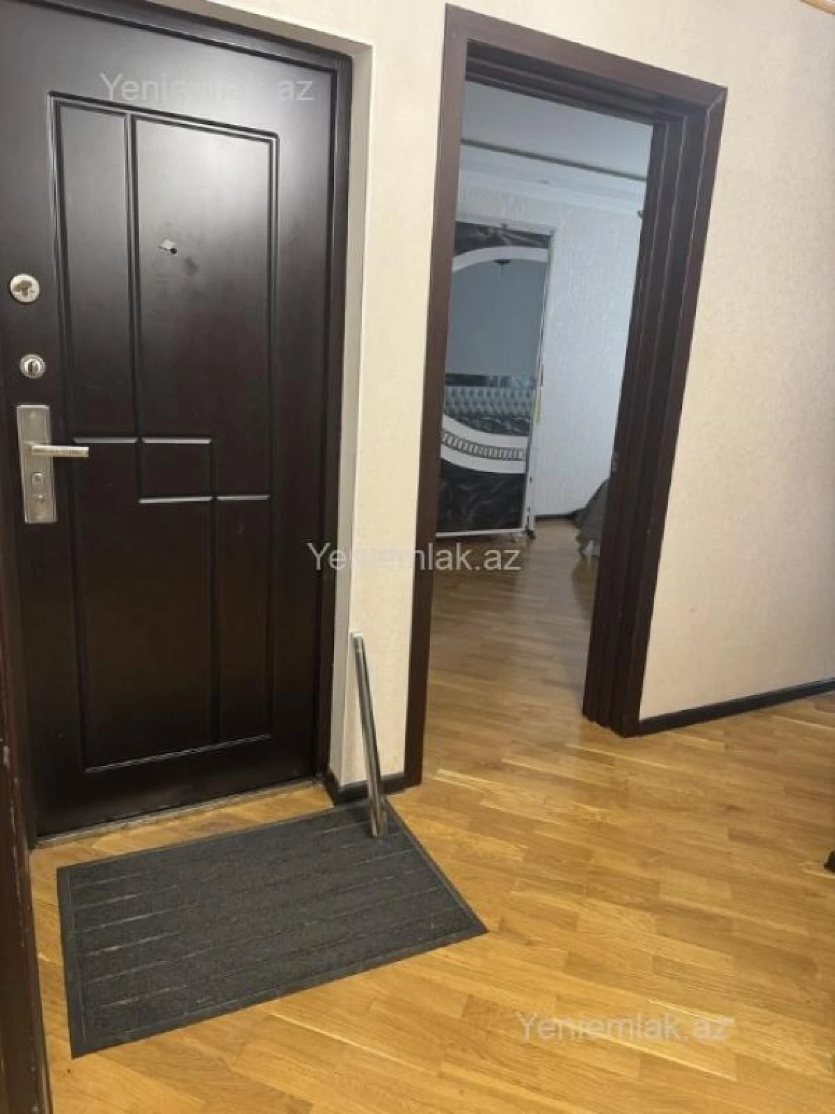 Satılır 2 otaqlı köhnə tikili 55 m²