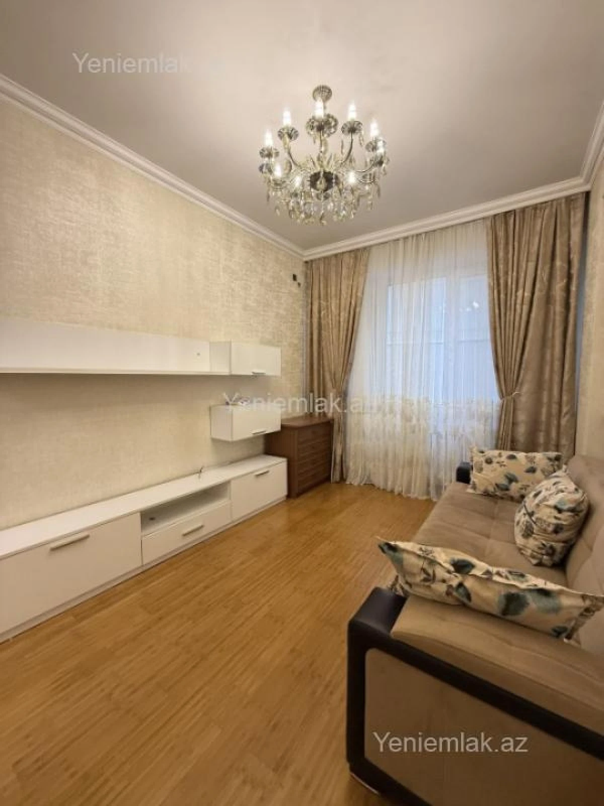 Satılır 2 otaqlı yeni tikili 50 m²