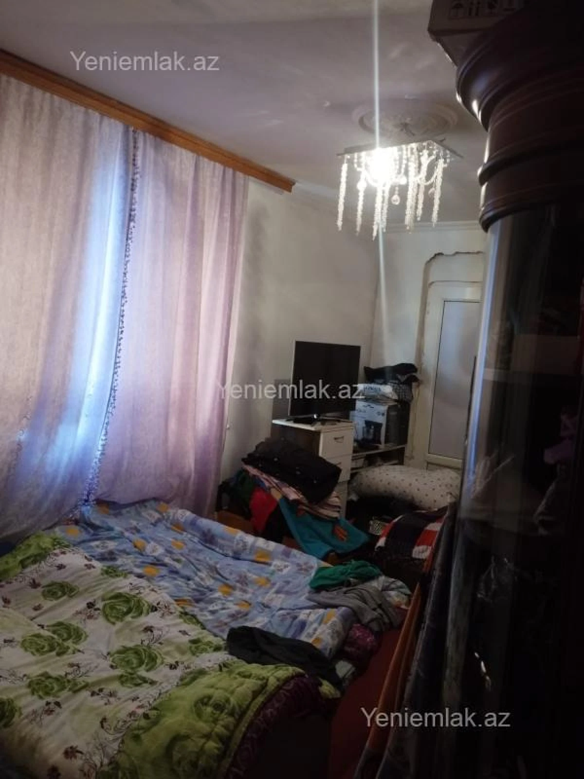 Satılır 1 otaqlı köhnə tikili 36 m²