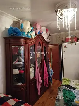 Satılır 1 otaqlı köhnə tikili 36 m²