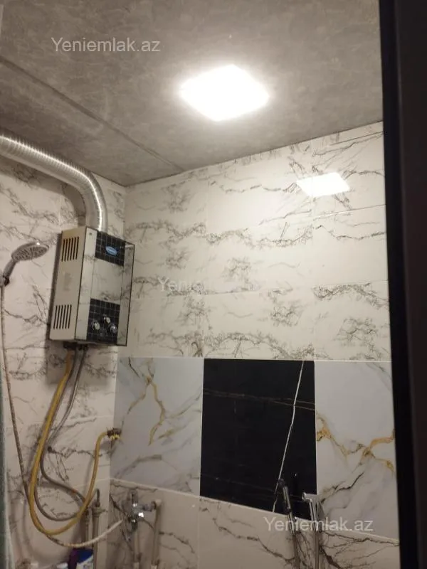 Satılır 1 otaqlı köhnə tikili 36 m²