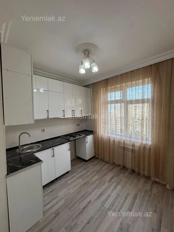Satılır 2 otaqlı yeni tikili 60 m²