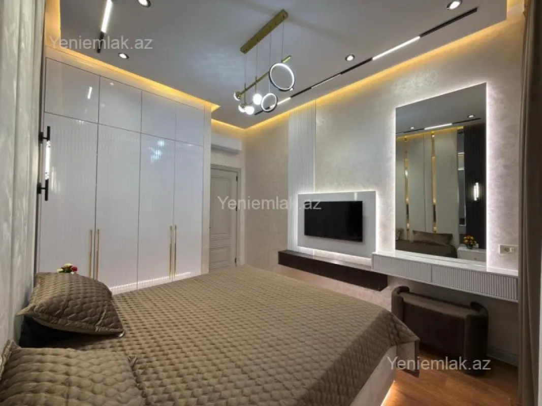 Satılır 2 otaqlı yeni tikili 92 m²