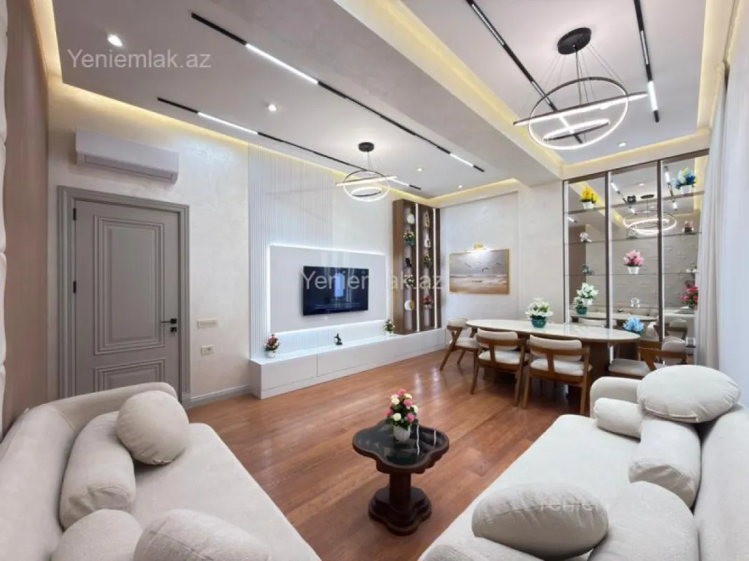 Satılır 2 otaqlı yeni tikili 92 m²