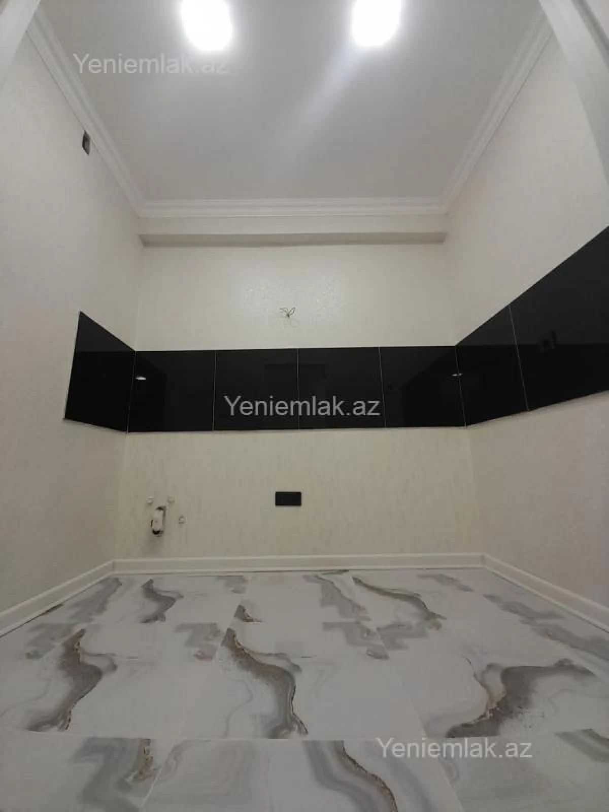Satılır 2 otaqlı yeni tikili 61.3 m²
