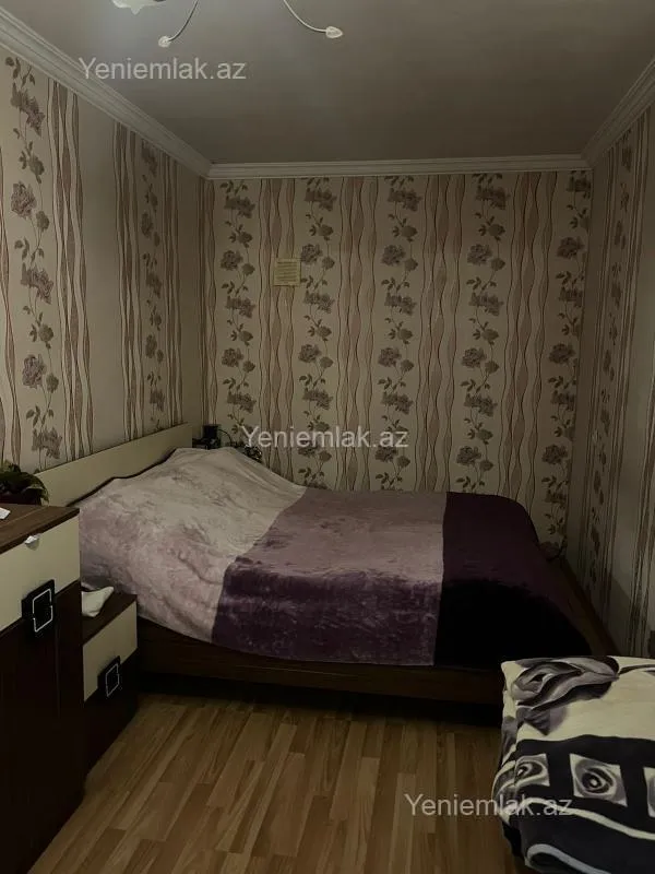 Satılır 2 otaqlı köhnə tikili 50 m²