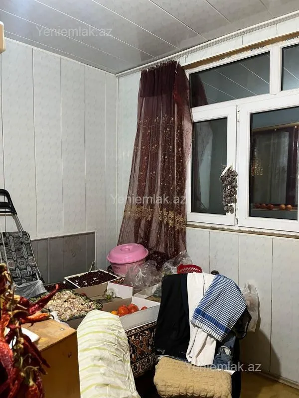 Satılır 2 otaqlı köhnə tikili 50 m²