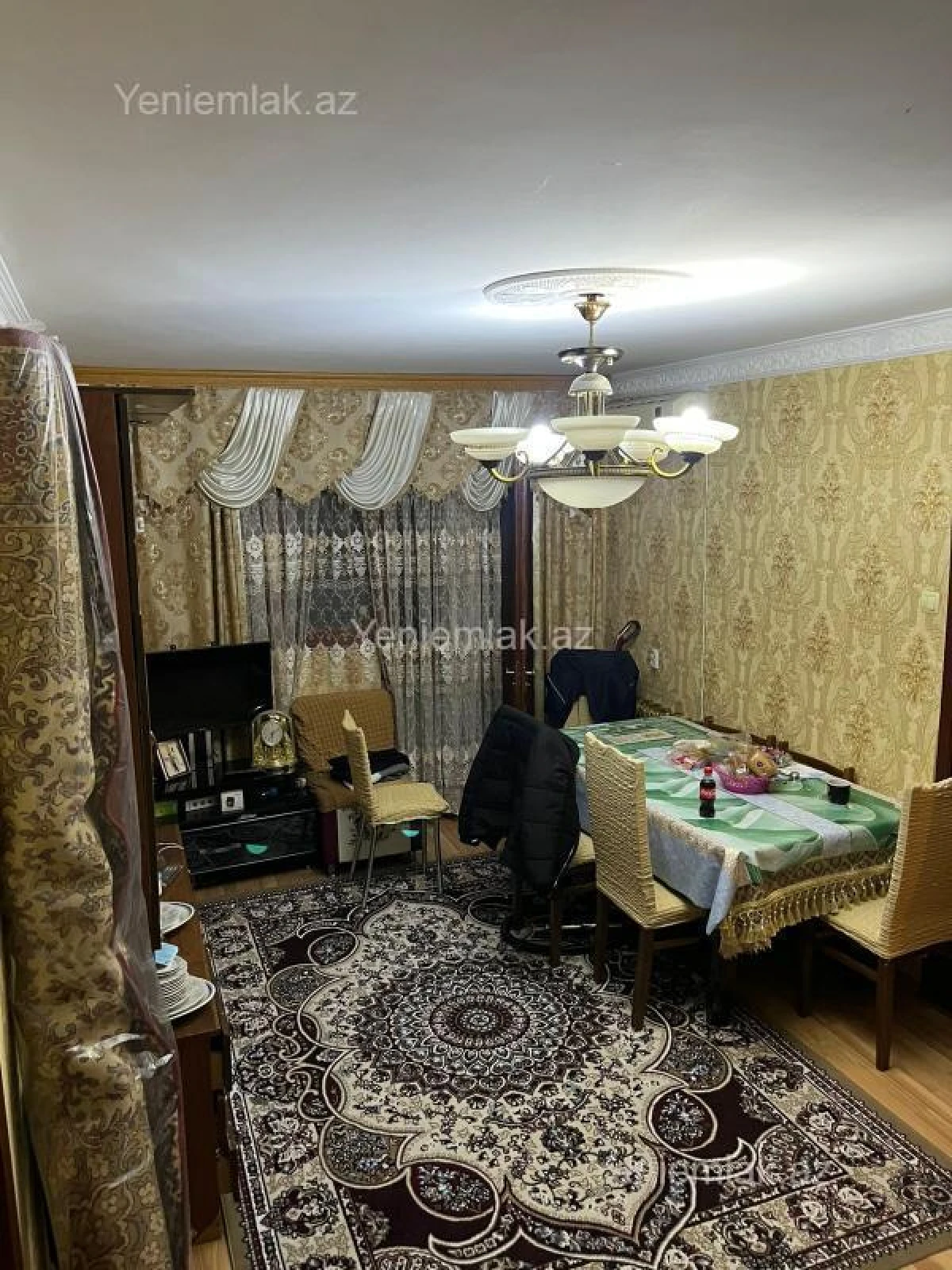 Satılır 2 otaqlı köhnə tikili 50 m²