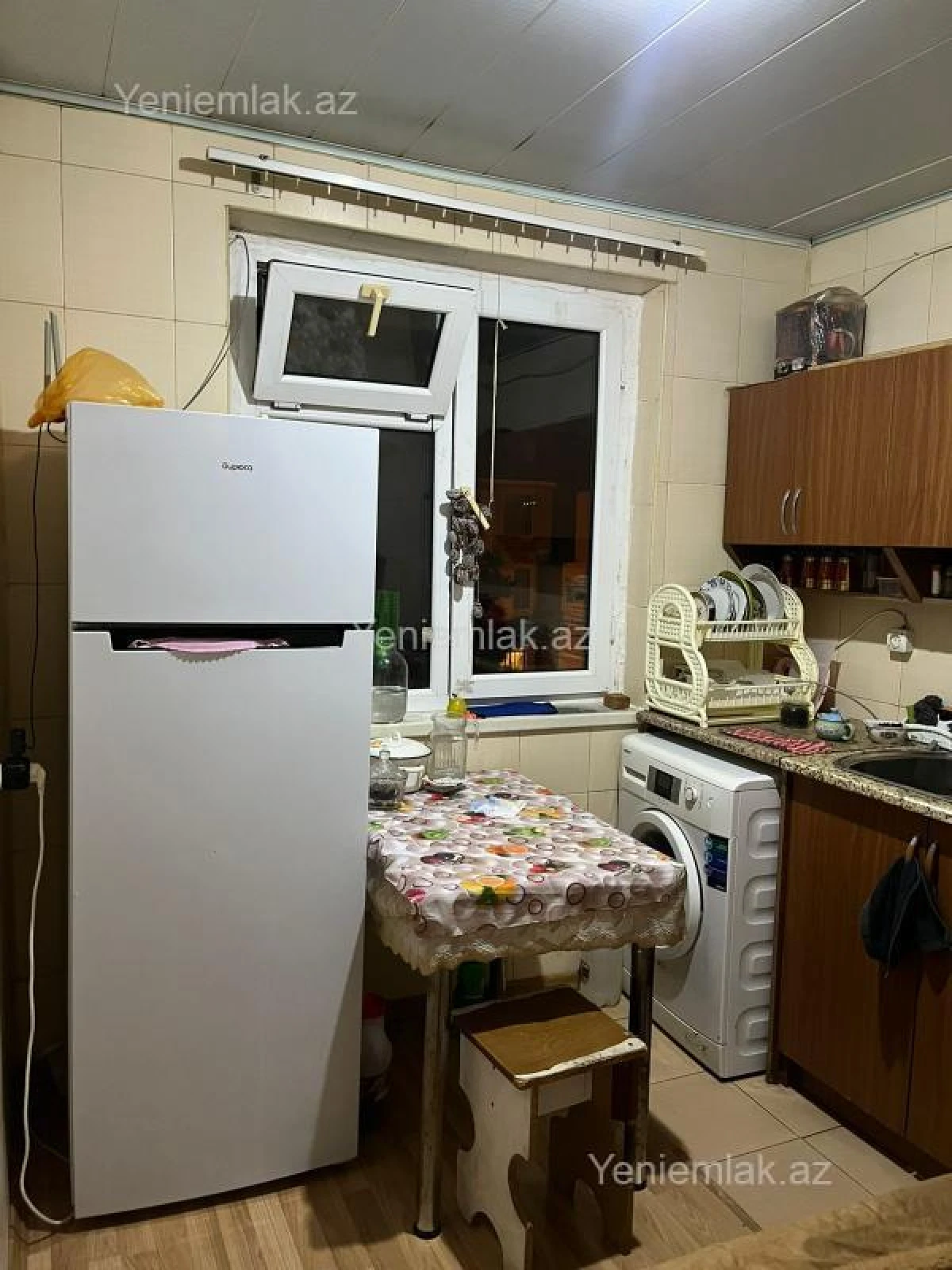 Satılır 2 otaqlı köhnə tikili 50 m²