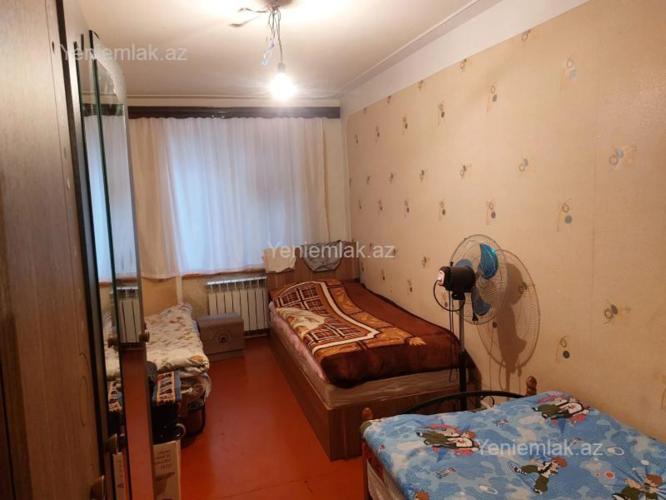 Satılır 2 otaqlı köhnə tikili 54 m²