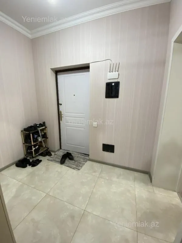 Satılır 3 otaqlı yeni tikili 90 m²