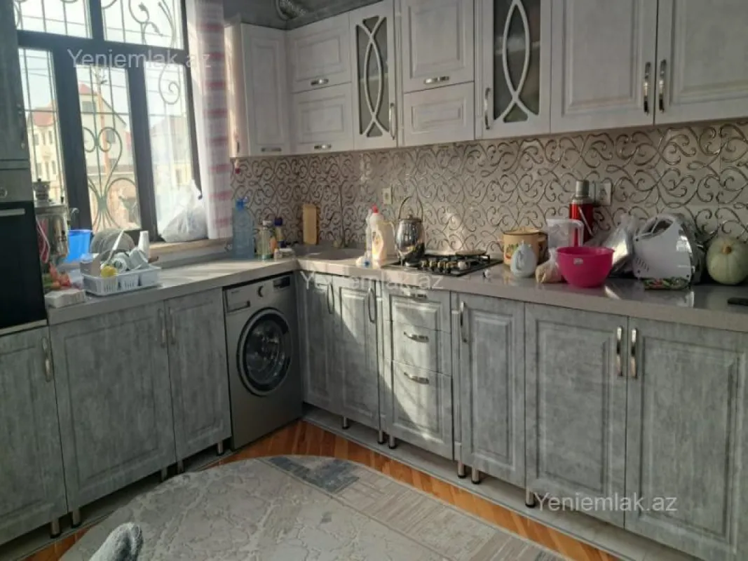 Satılır 4 otaqlı həyət evi 120 m²