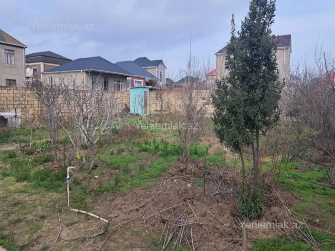 Satılır 4 otaqlı həyət evi 120 m²