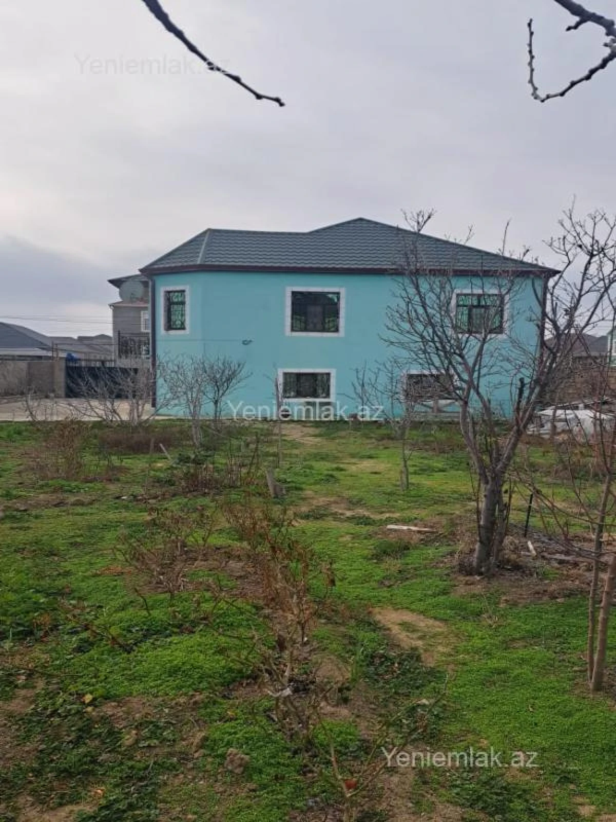Satılır 4 otaqlı həyət evi 120 m²