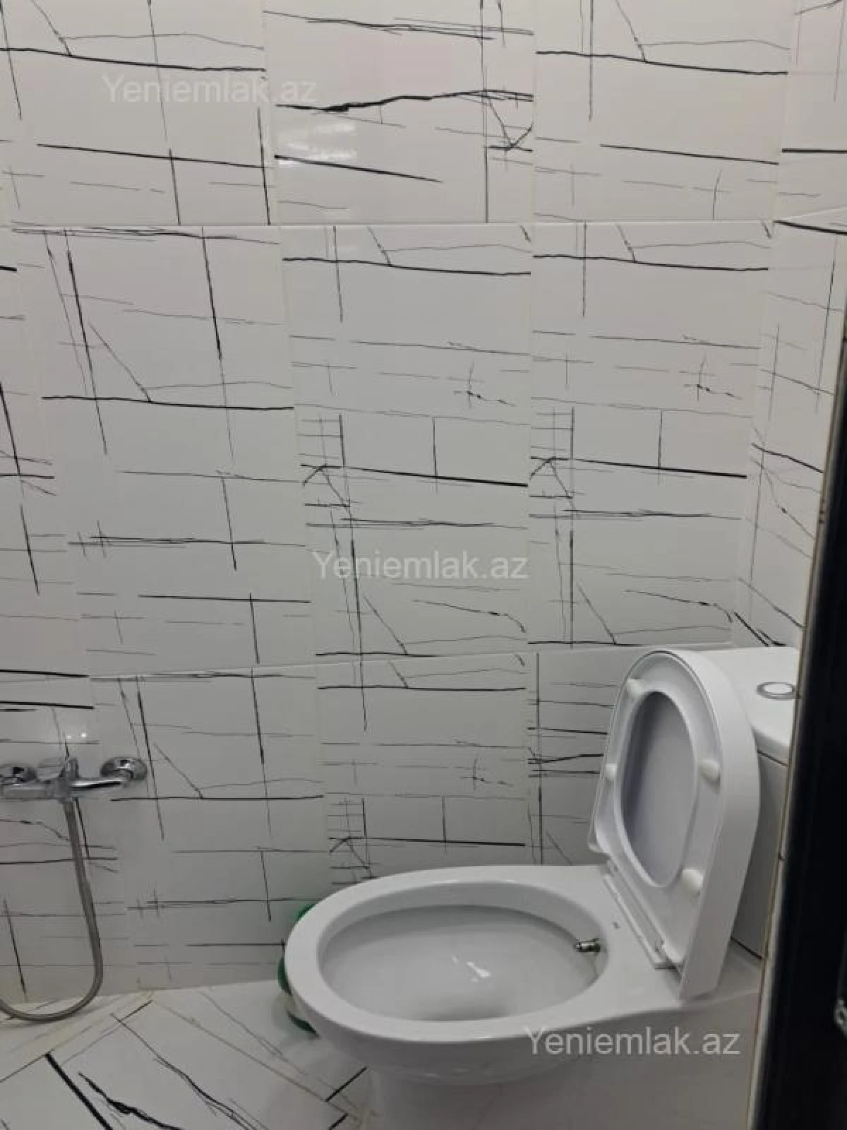 Satılır 4 otaqlı həyət evi 120 m²
