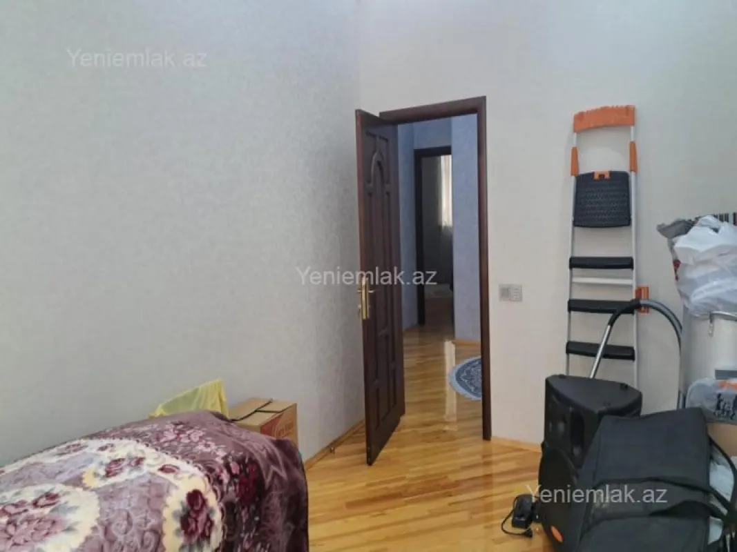 Satılır 4 otaqlı həyət evi 120 m²