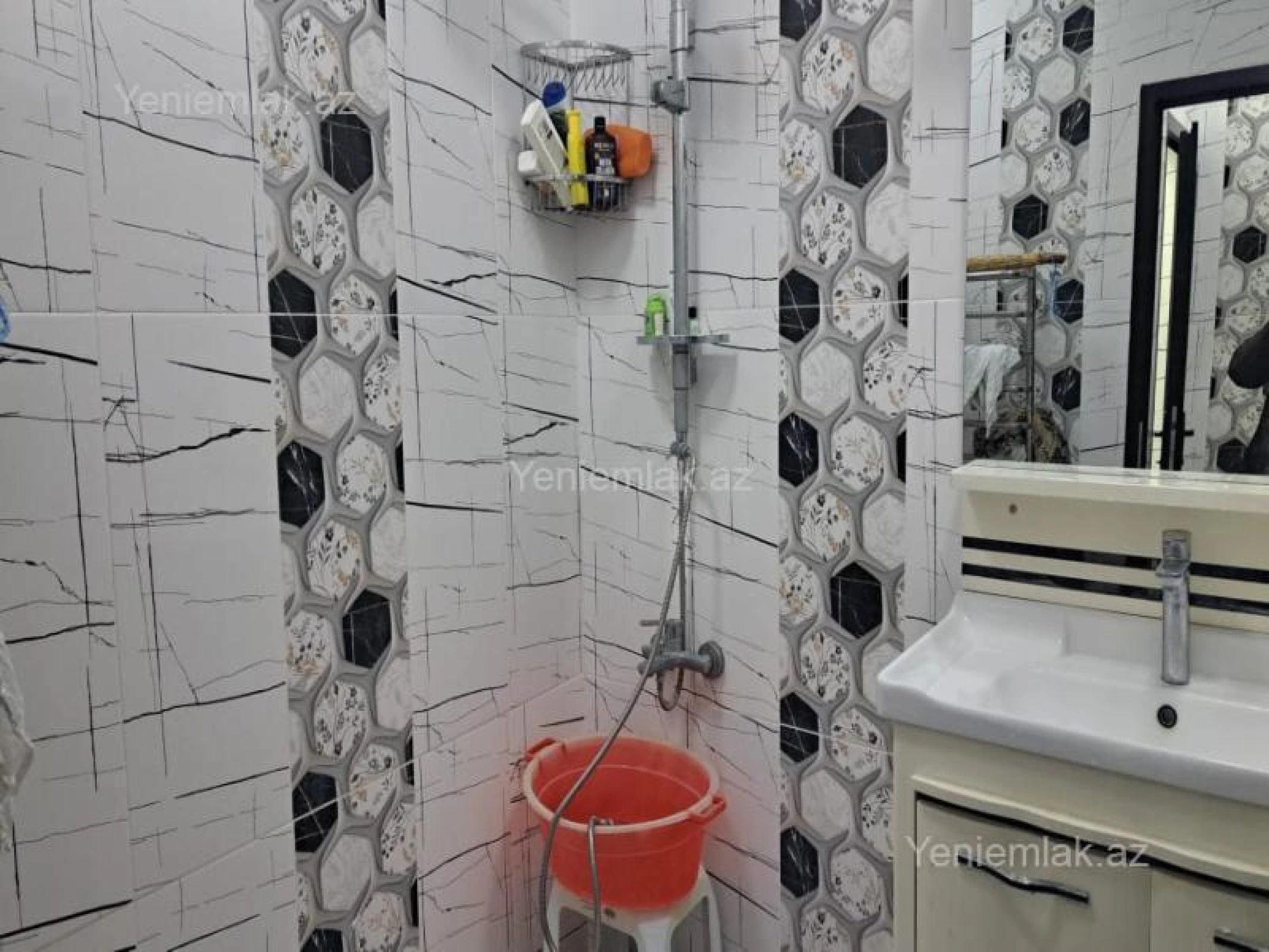 Satılır 4 otaqlı həyət evi 120 m²