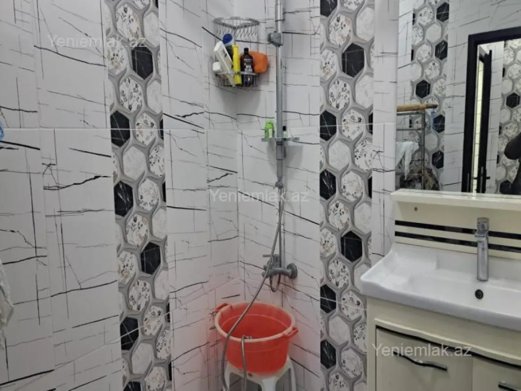Satılır 4 otaqlı həyət evi 120 m²