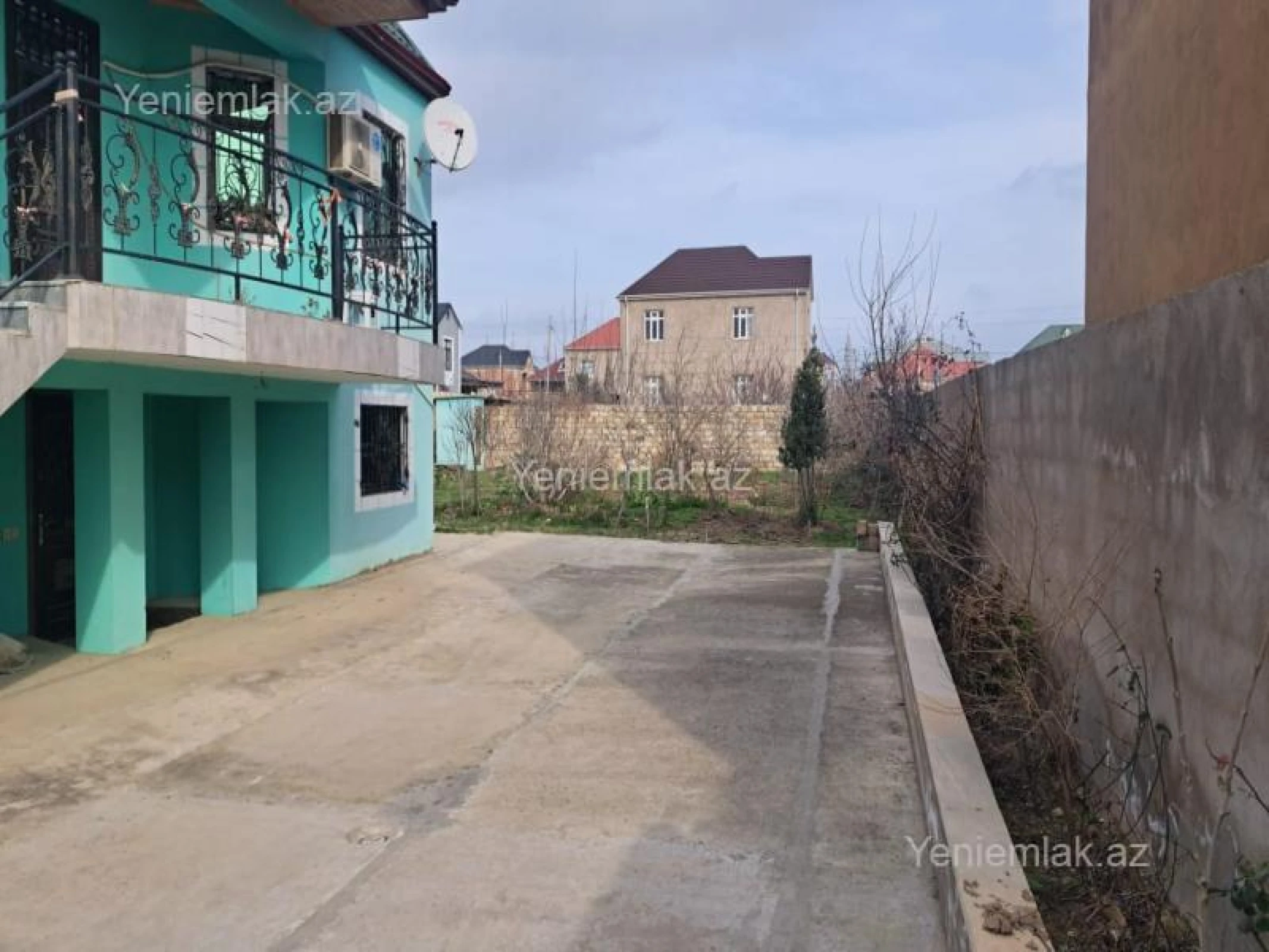 Satılır 4 otaqlı həyət evi 120 m²