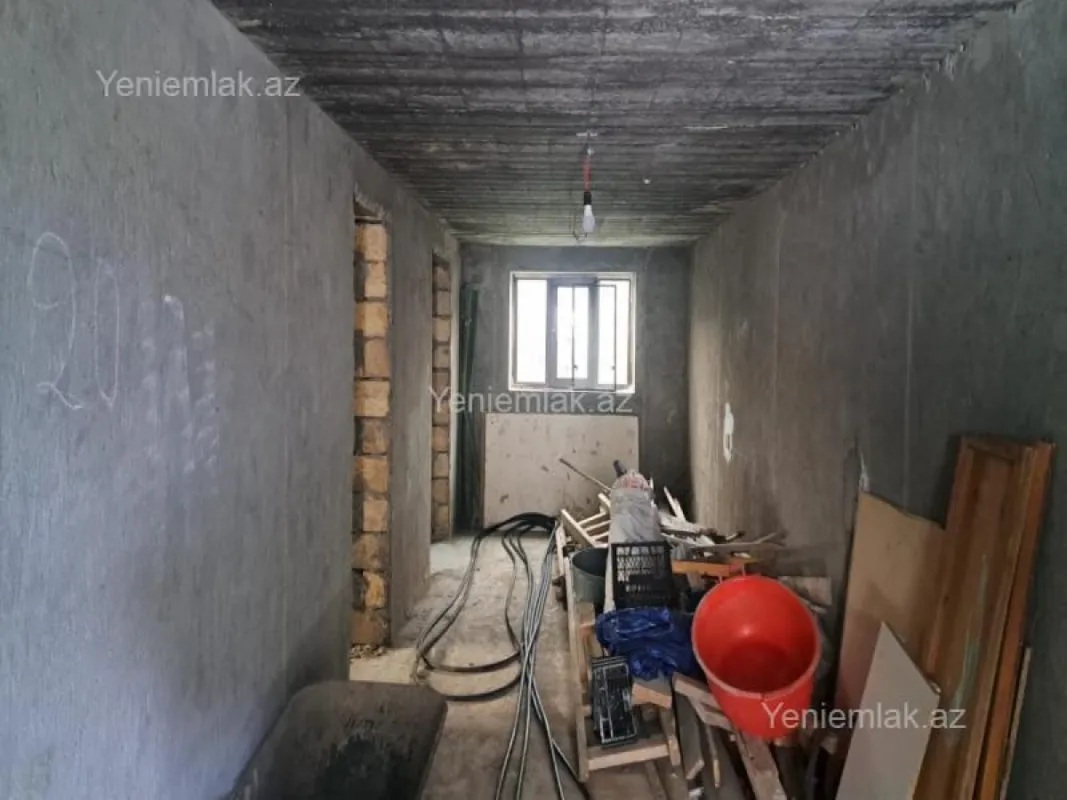 Satılır 4 otaqlı həyət evi 120 m²