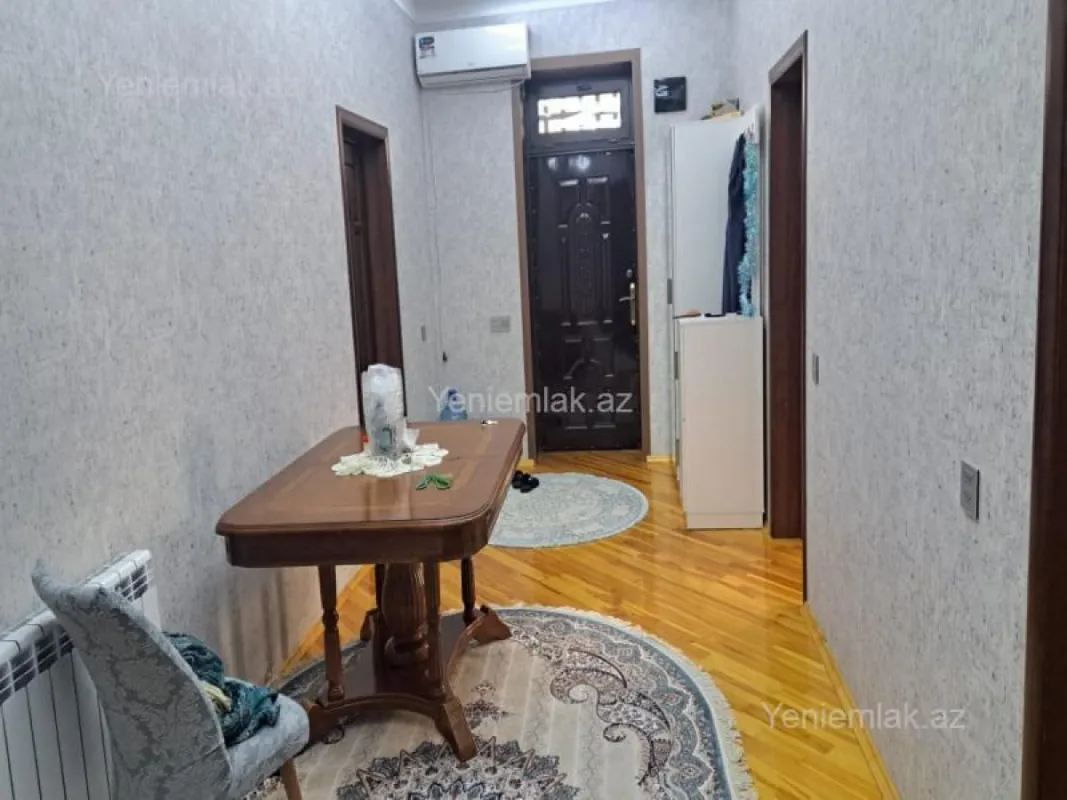 Satılır 4 otaqlı həyət evi 120 m²