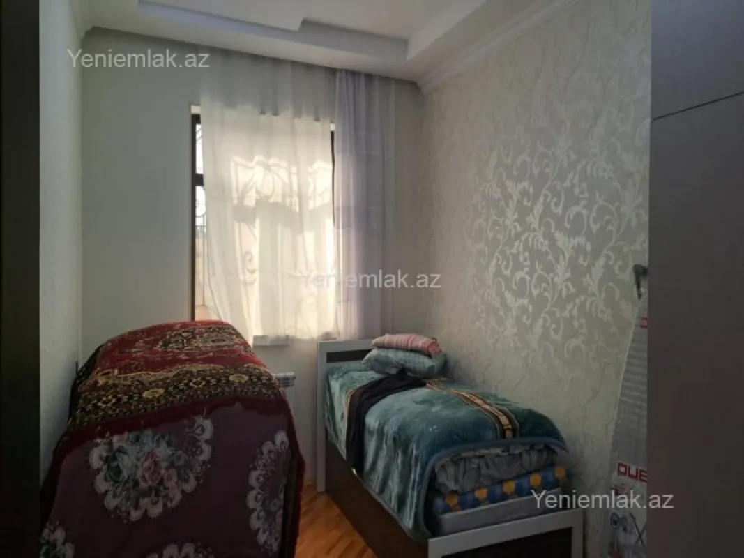 Satılır 4 otaqlı həyət evi 120 m²