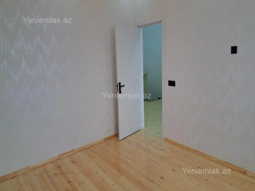 Satılır 4 otaqlı həyət evi 140 m²