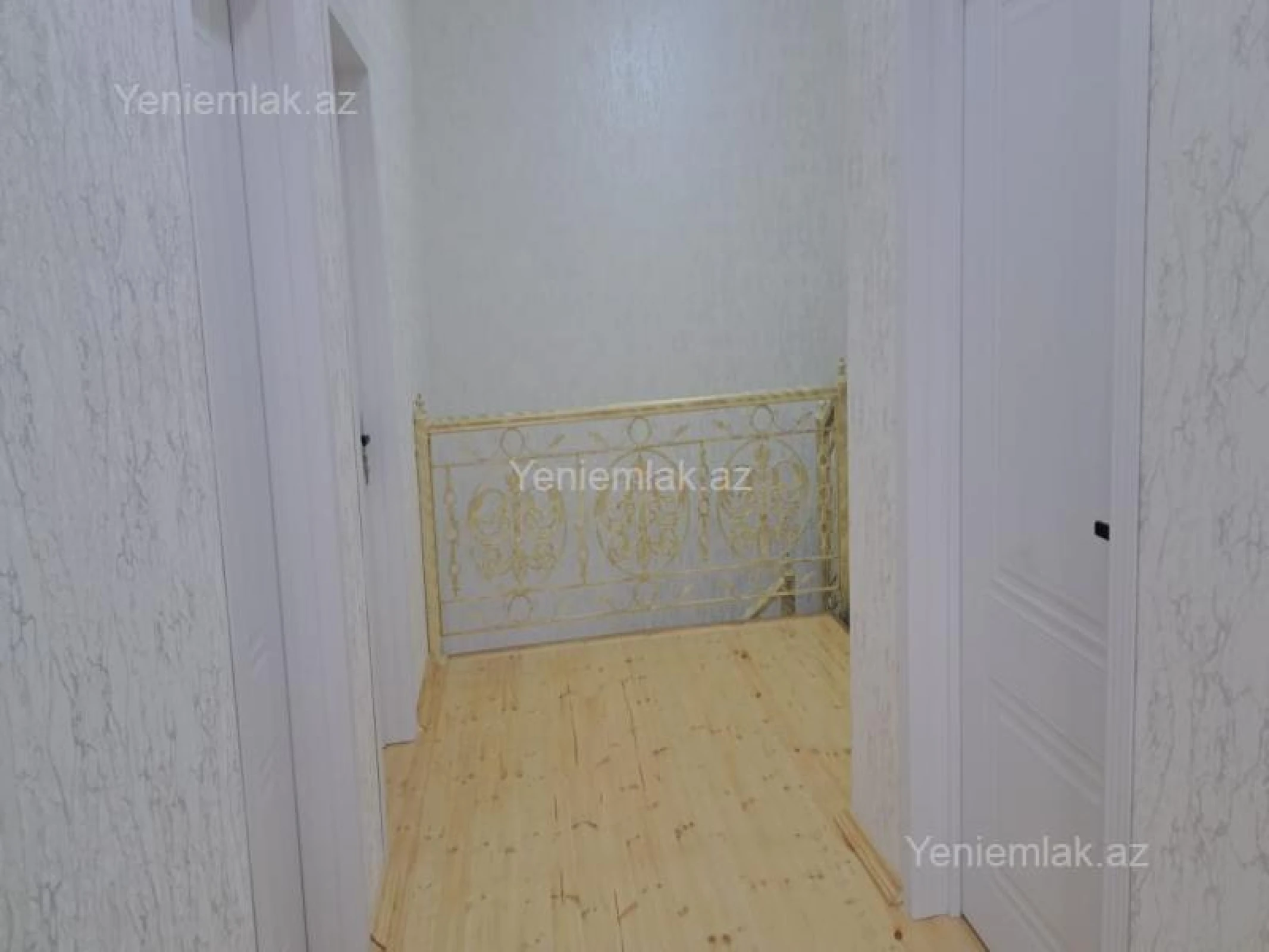 Satılır 4 otaqlı həyət evi 140 m²