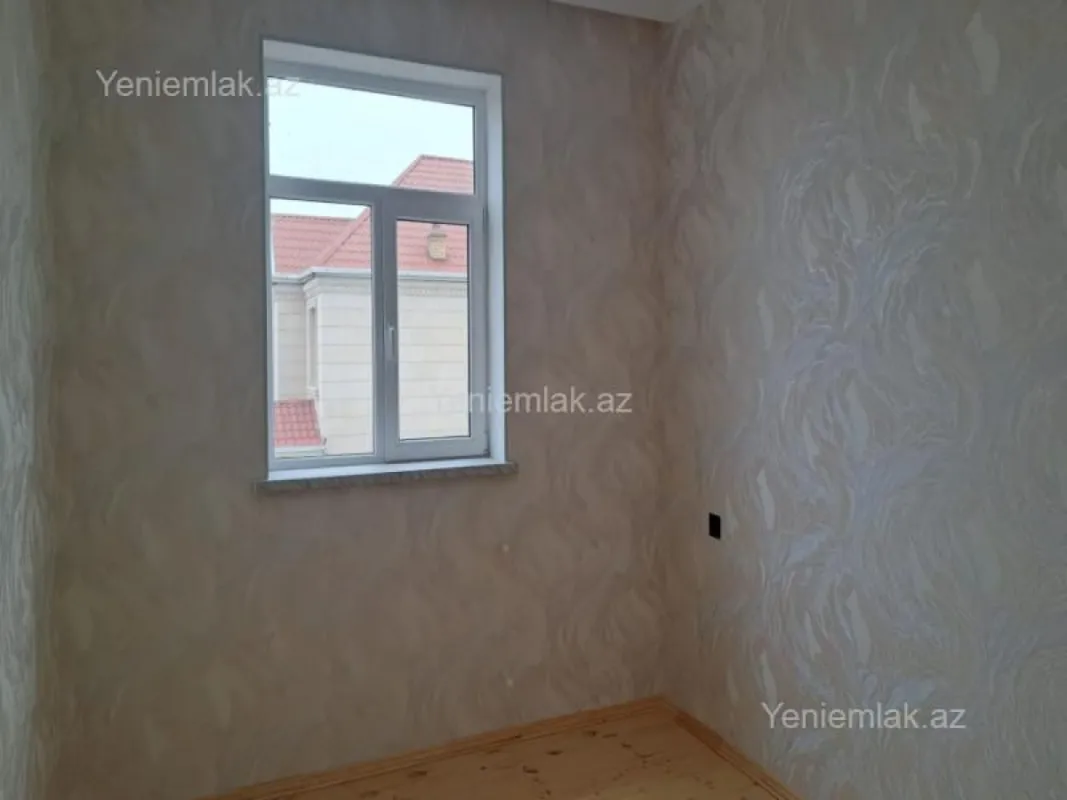 Satılır 4 otaqlı həyət evi 140 m²