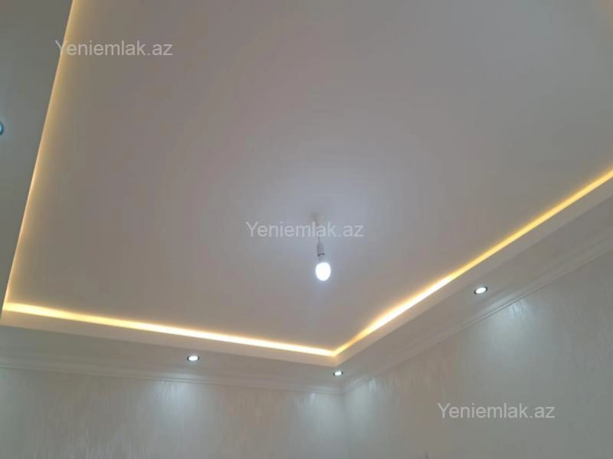 Satılır 4 otaqlı həyət evi 140 m²