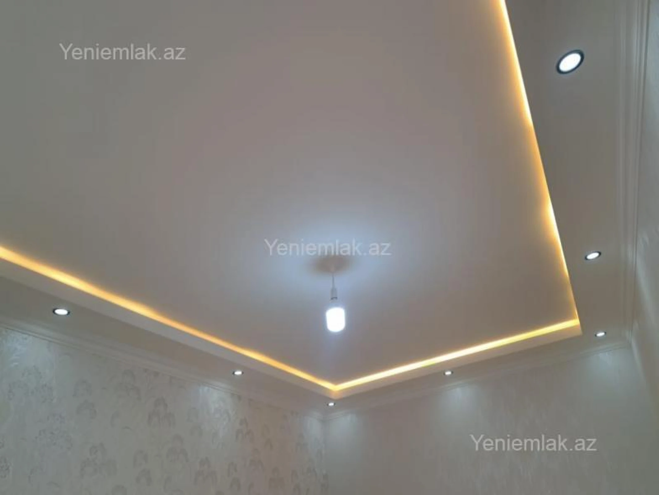 Satılır 4 otaqlı həyət evi 140 m²