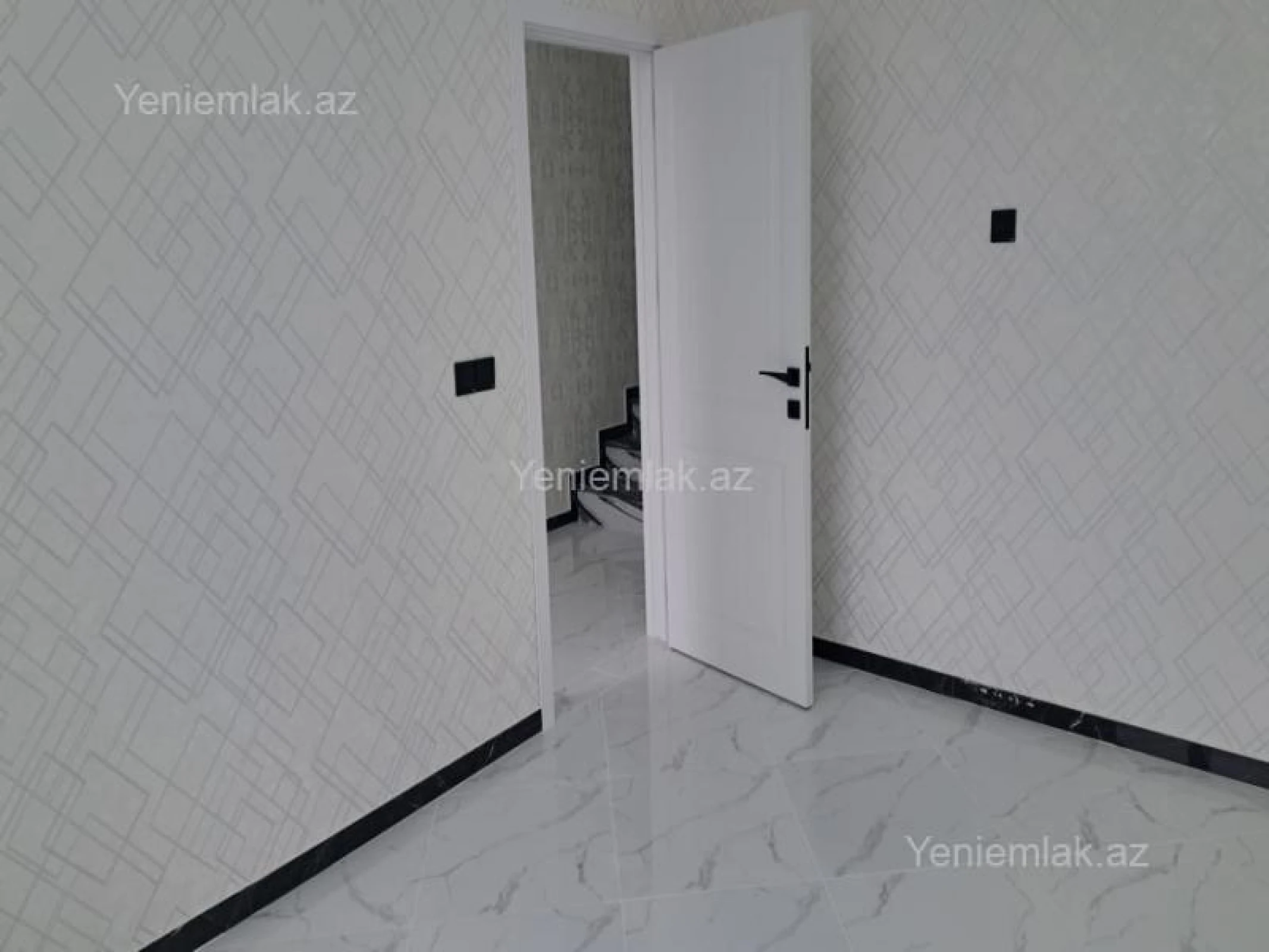 Satılır 4 otaqlı həyət evi 140 m²