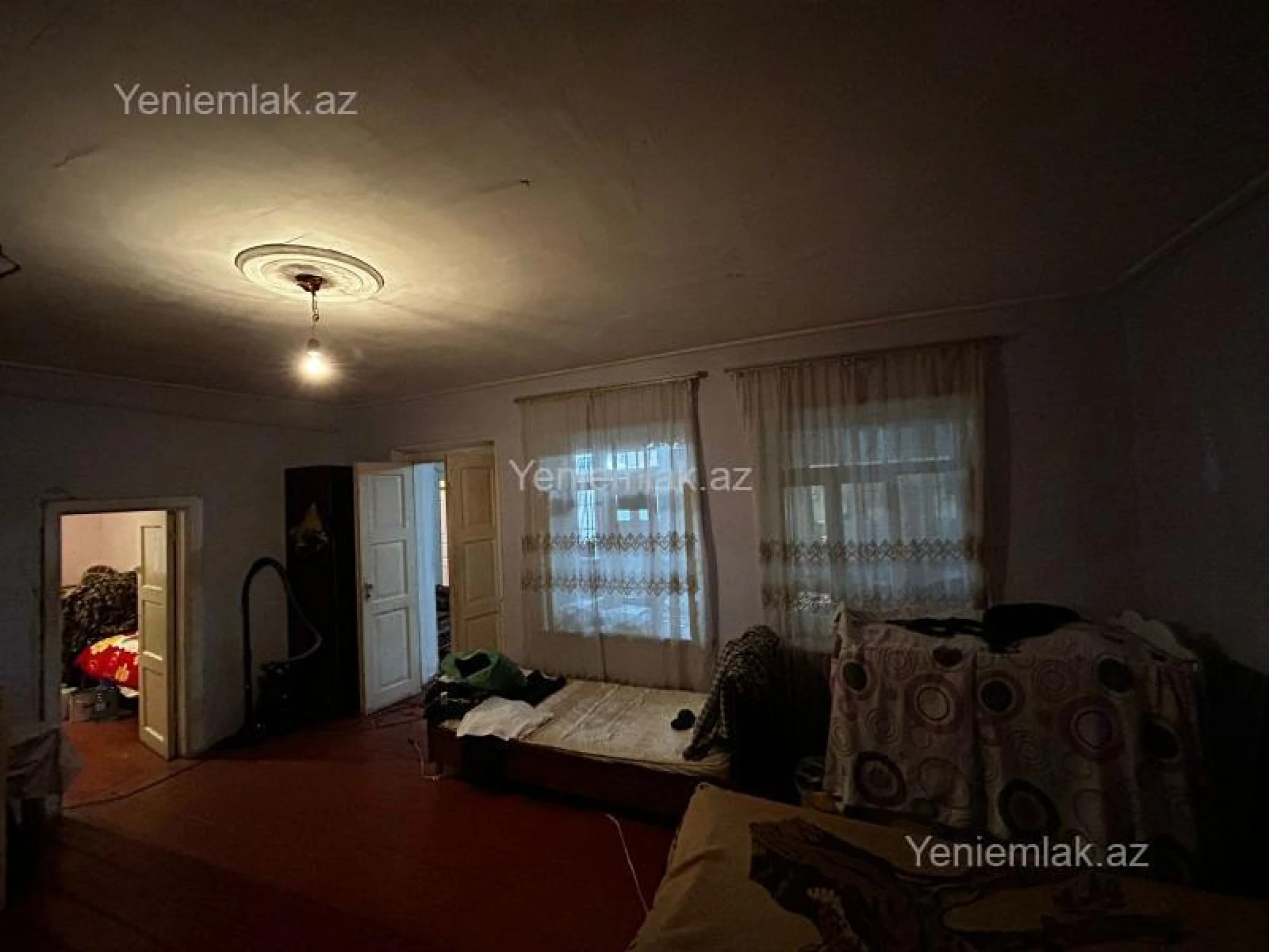 Satılır 4 otaqlı həyət evi 120 m²