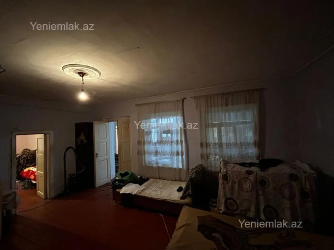 Satılır 4 otaqlı həyət evi 120 m²