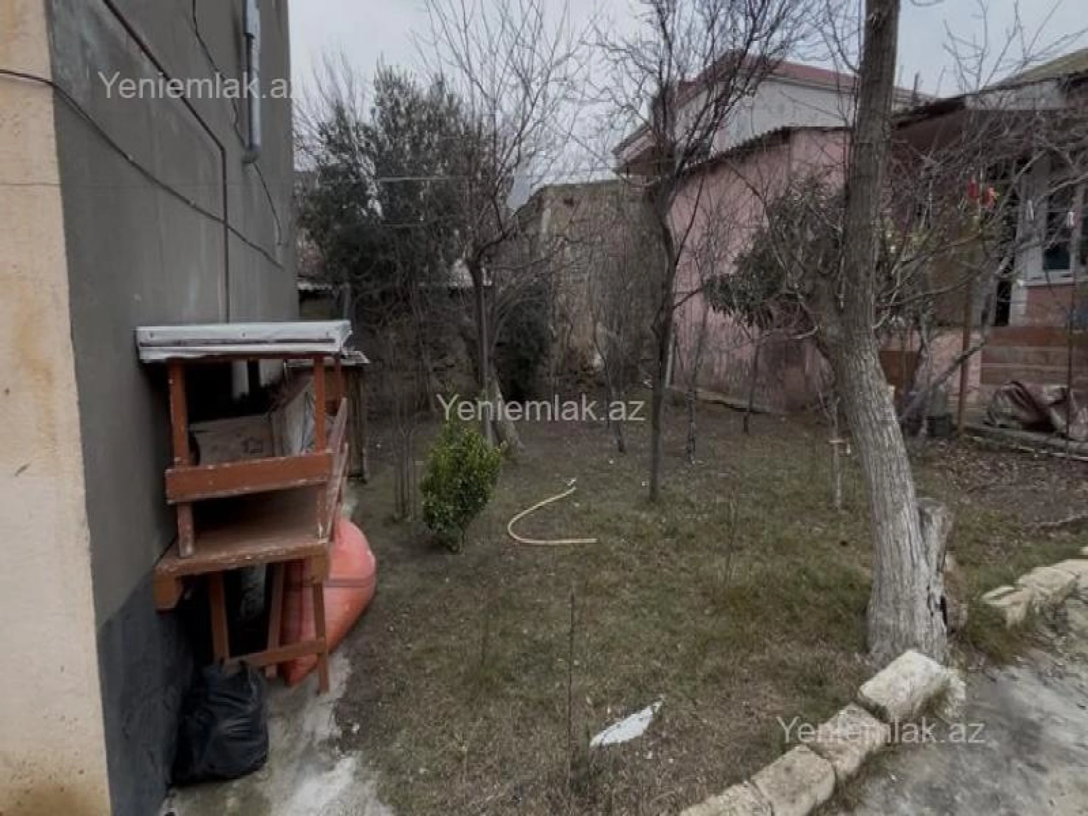 Satılır 4 otaqlı həyət evi 120 m²