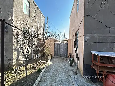 Satılır 4 otaqlı həyət evi 120 m²