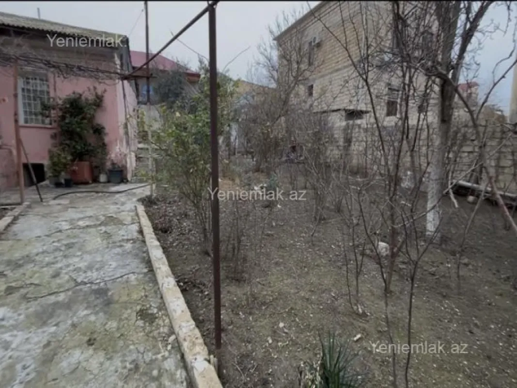 Satılır 4 otaqlı həyət evi 120 m²