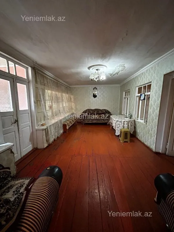 Satılır 4 otaqlı həyət evi 120 m²