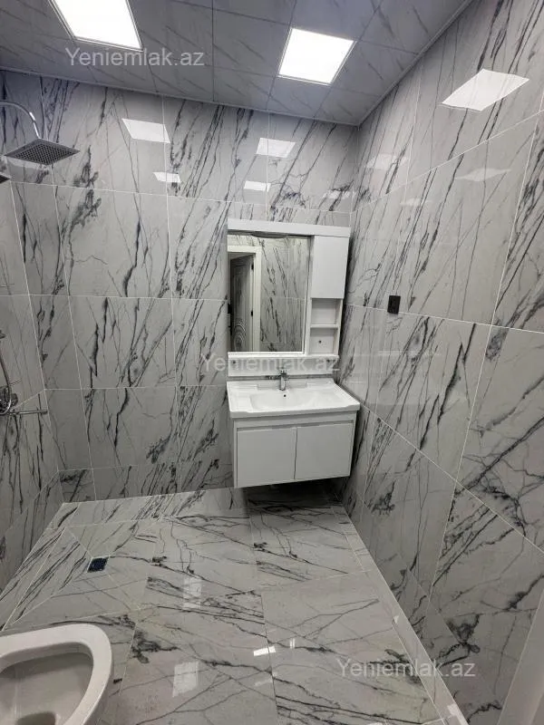 Satılır 3 otaqlı yeni tikili 86 m²