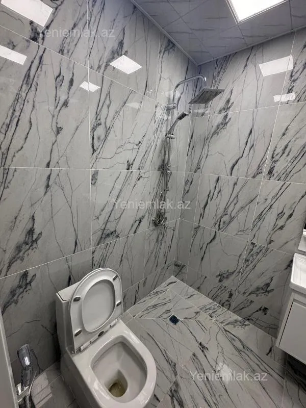 Satılır 3 otaqlı yeni tikili 86 m²