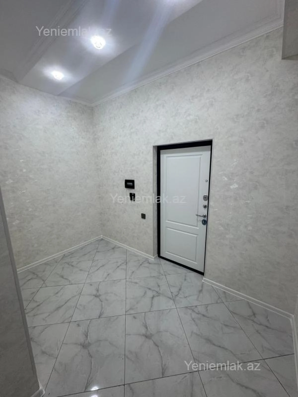 Satılır 3 otaqlı yeni tikili 86 m²