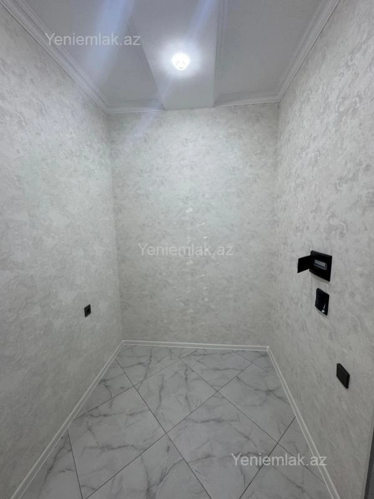 Satılır 3 otaqlı yeni tikili 86 m²