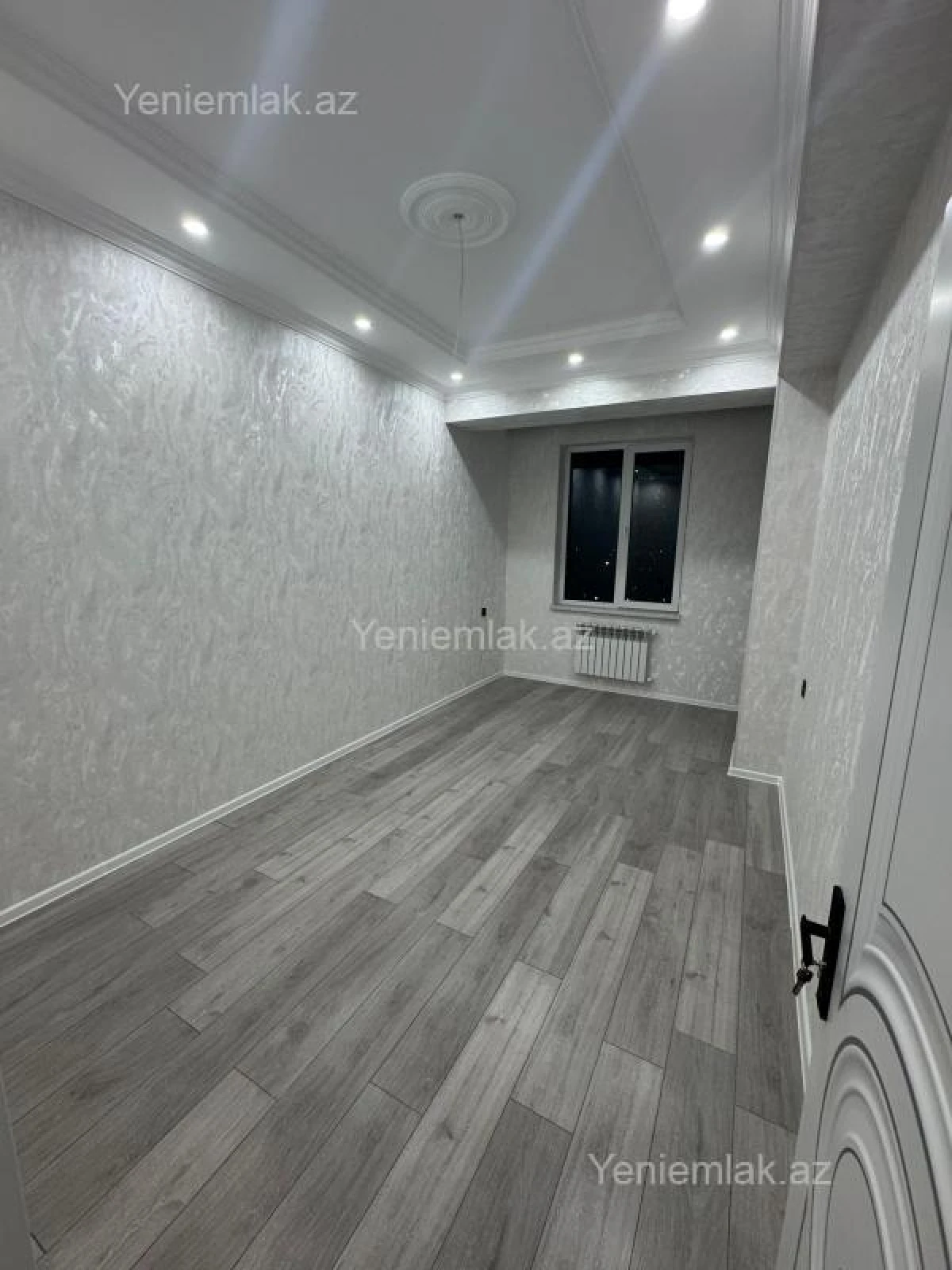 Satılır 3 otaqlı yeni tikili 86 m²