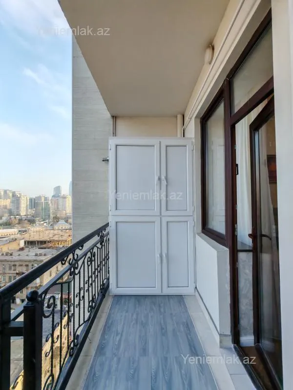 Satılır 2 otaqlı yeni tikili 45 m²